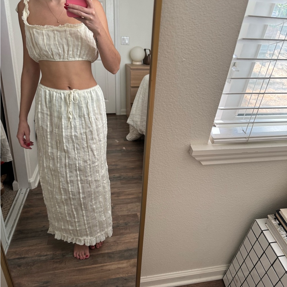 Doen Renee top and renaud skirt set